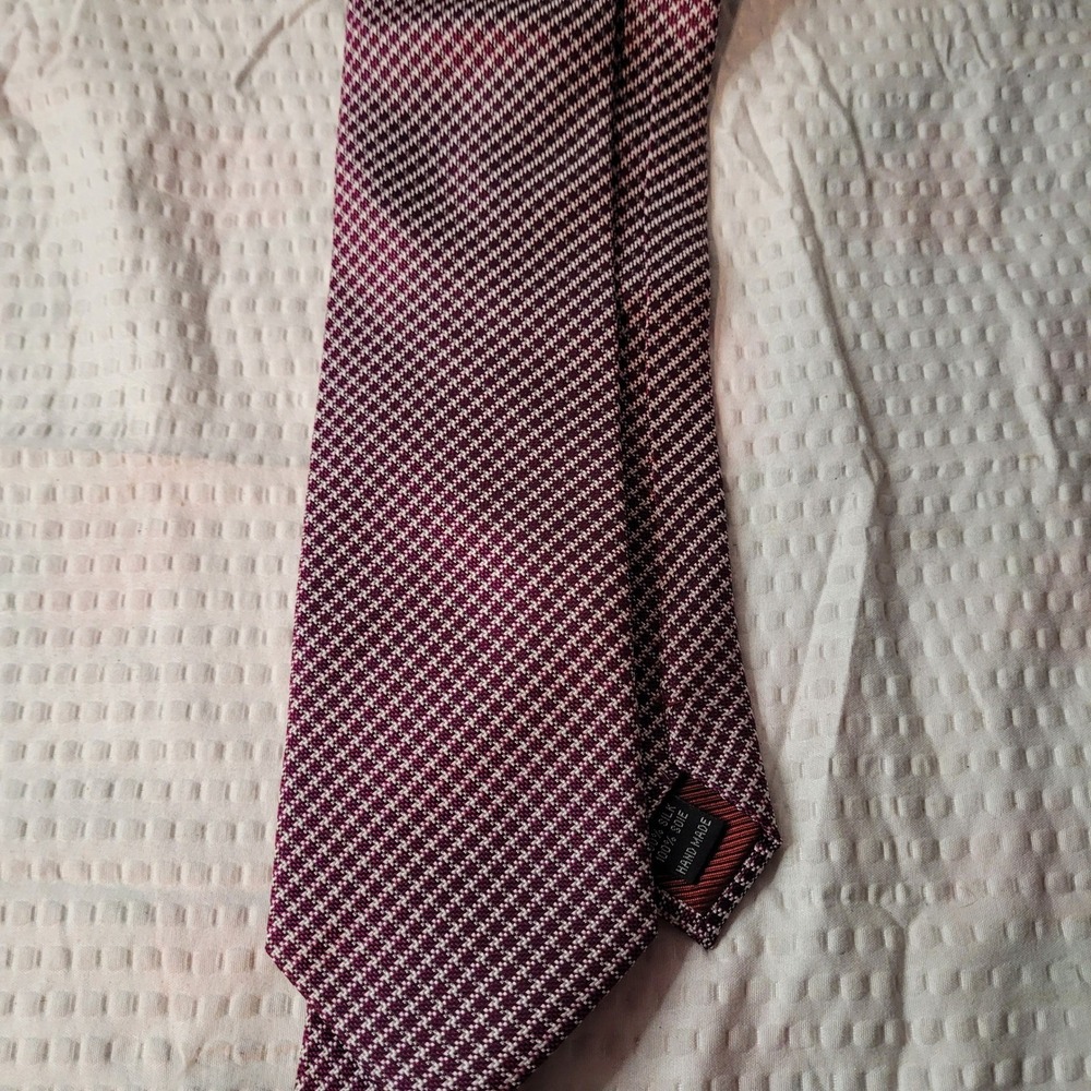 Bruno Marchesi Mens Silk Necktie Burgundy White Geometric Hand Made Silk Tie